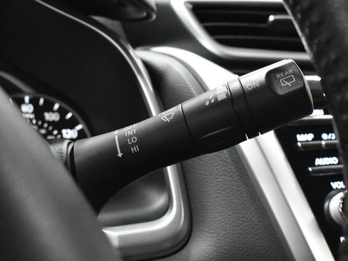 Used 2018 Nissan Murano Platinum image 14