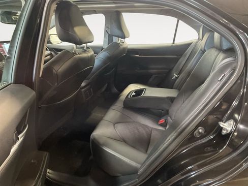 Used 2023 Toyota Camry XSE w/ Navigation Package image 13