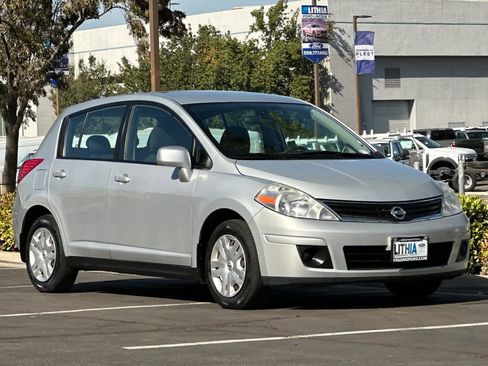 Used 2010 Nissan Versa 1.8 S w/ PWR Plus Pkg FWD image 10