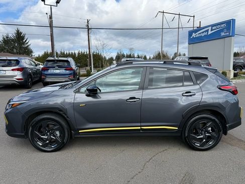 Used 2024 Subaru Crosstrek 2.5i Sport w/ Popular Package #4A AWD/4WD image 2