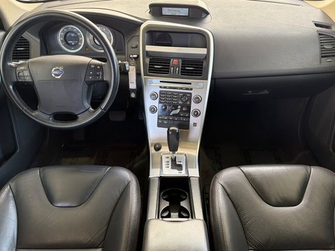 Used 2010 Volvo XC60 T6 AWD/4WD image 17