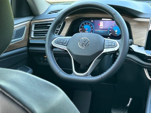 New 2026 Volkswagen Atlas SE FWD image 14