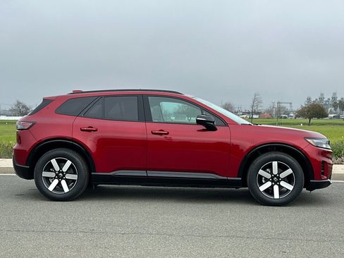 New 2026 Honda Prologue Touring image 3