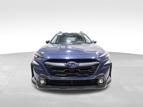 Used 2025 Subaru Outback Premium image 7