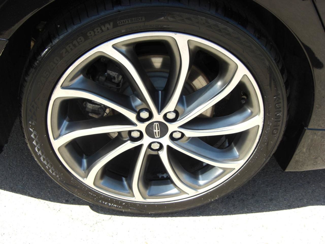 Used 2018 Lincoln MKZ Premiere w/ Magnetic Appearance Package FWD image 5