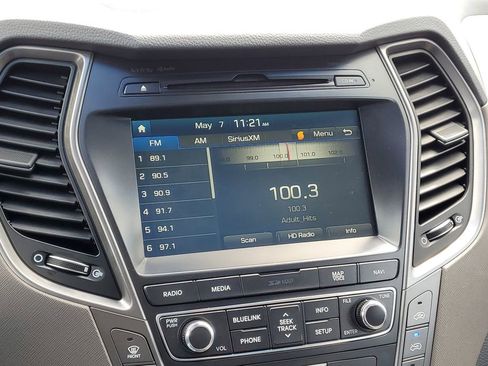 Used 2018 Hyundai Santa Fe Limited AWD/4WD image 30