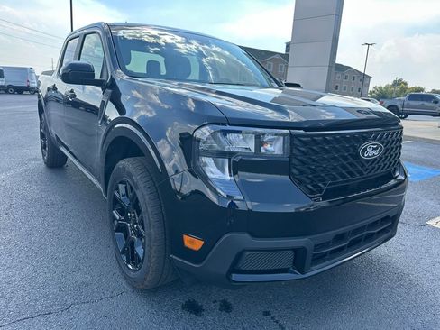 New 2025 Ford Maverick XLT w/ XLT Luxury Package image 2