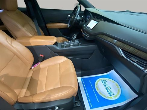 Used 2019 Cadillac XT4 Sport AWD/4WD image 16