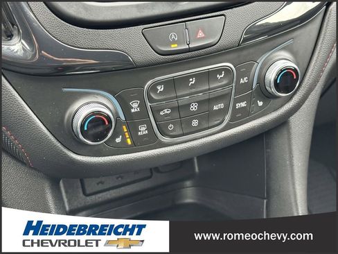 Certified 2023 Chevrolet Equinox RS w/ LPO, Floor Liner Package image 28