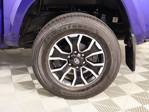 Used 2023 Toyota Tacoma TRD Sport image 17