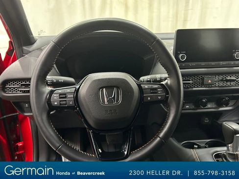 Certified 2025 Honda HR-V Sport image 18