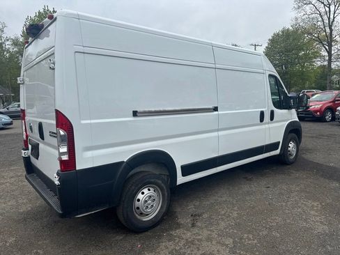 Used 2023 RAM ProMaster 2500 FWD image 5
