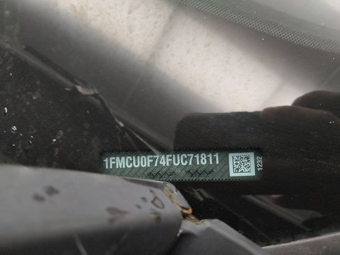 Used 2015 Ford Escape S FWD image 33