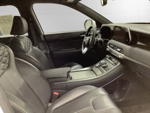 Used 2020 Hyundai Palisade Limited image 15