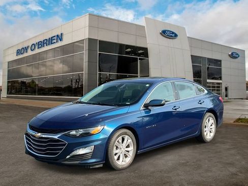Used 2019 Chevrolet Malibu LT w/ Leather Package FWD image 1