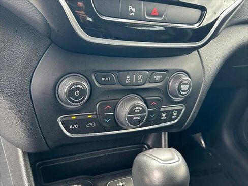 Certified 2020 Jeep Cherokee Limited AWD/4WD image 23