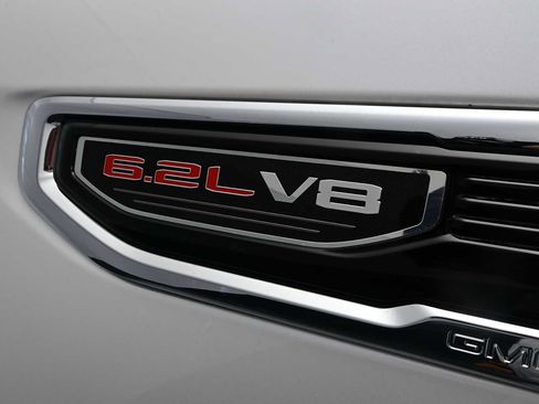 Used 2022 GMC Sierra 1500 Denali w/ Denali Premium Package AWD/4WD image 38