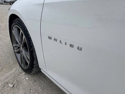 Used 2024 Chevrolet Malibu LT FWD image 10