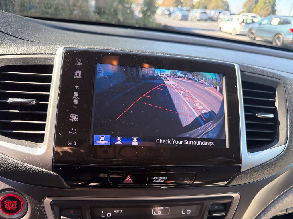Used 2018 Honda Pilot EX image 18