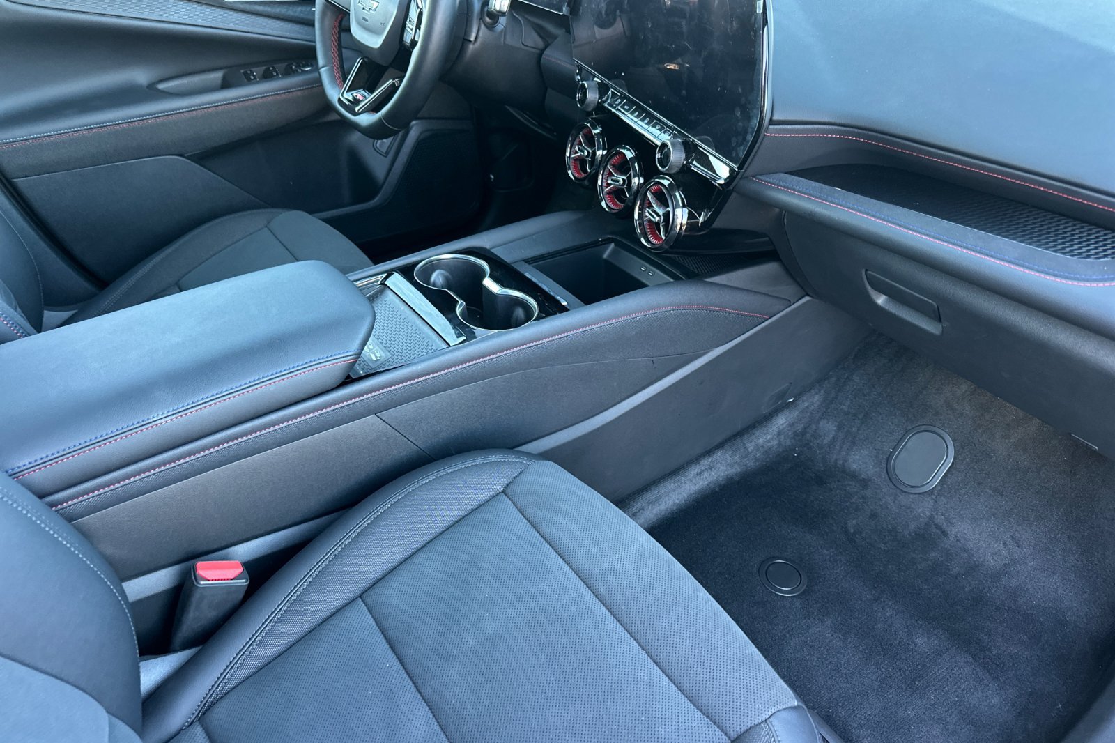 Used 2026 Chevrolet Blazer EV RS FWD image 19