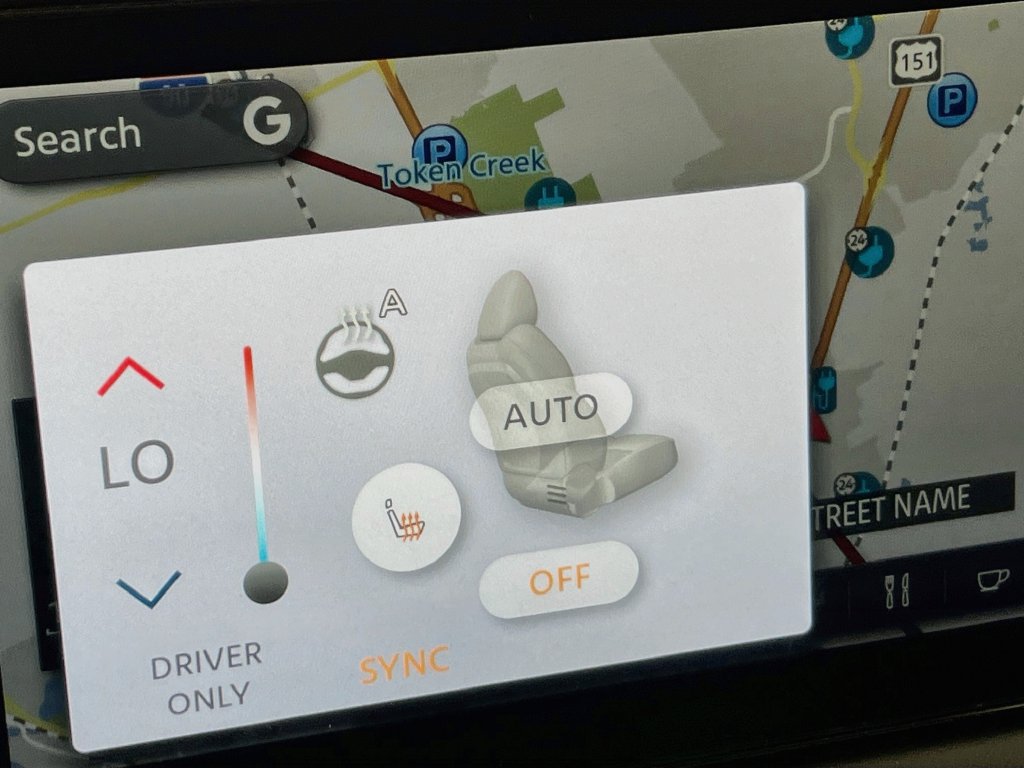 Used 2024 Nissan Ariya AWD image 19