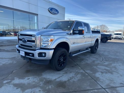 Used 2016 Ford F350 Platinum image 1