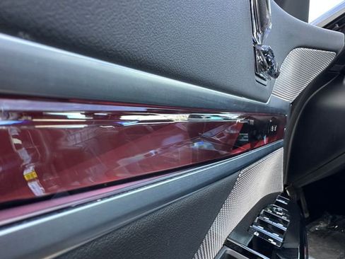 Used 2023 BMW 740i w/ Parking Assistance Package RWD image 12