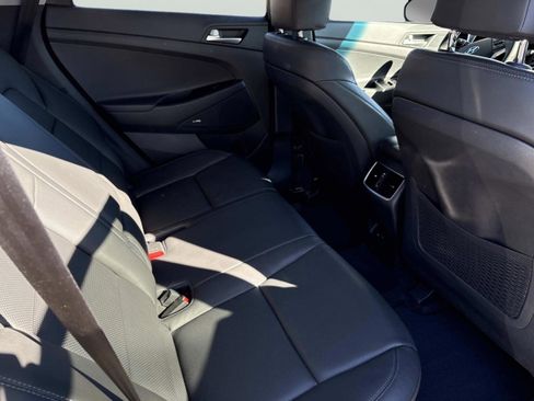 Used 2021 Hyundai Tucson Limited image 21