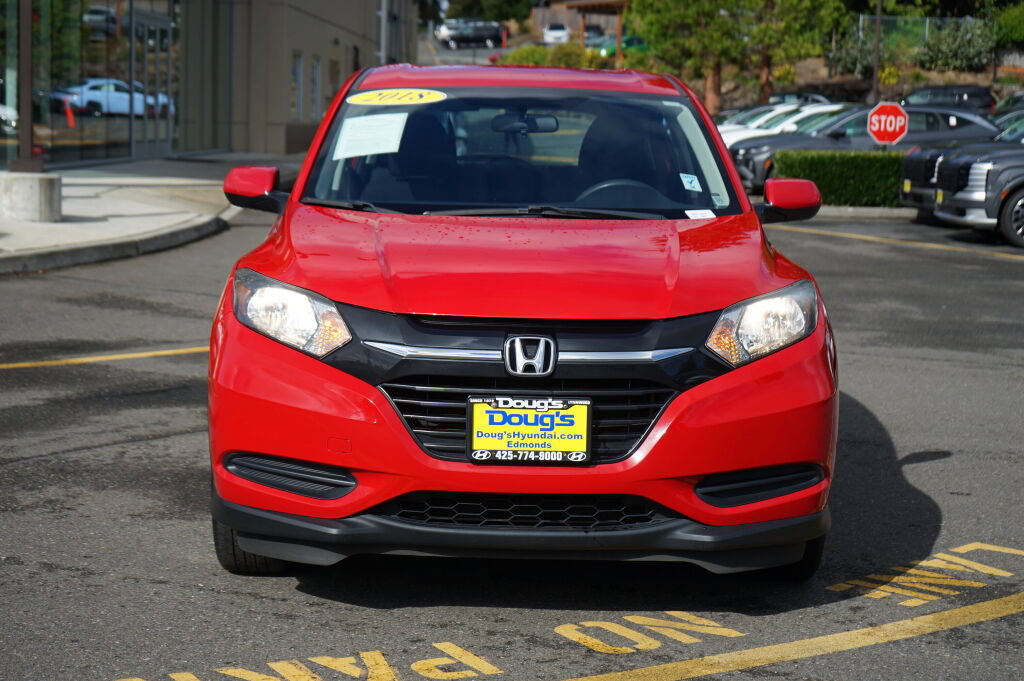Used 2018 Honda HR-V LX image 2