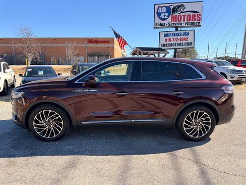 Used 2019 Lincoln Nautilus Reserve image 2