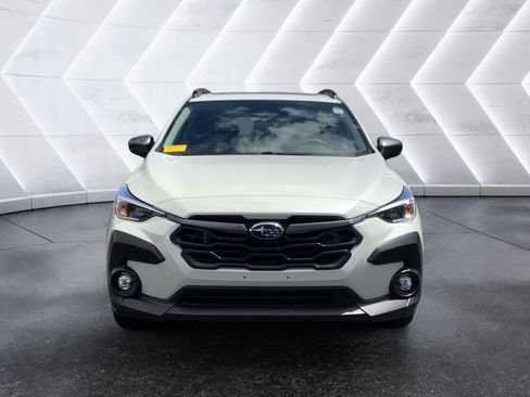 Used 2024 Subaru Crosstrek 2.0i Premium AWD/4WD image 2