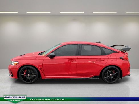 Used 2025 Honda Civic Type R image 4