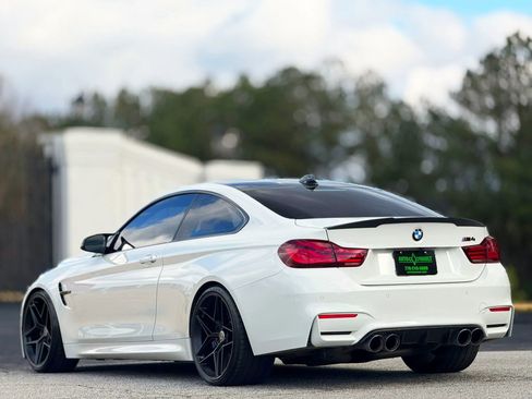 Used 2020 BMW M4 Coupe w/ Competition Package image 8