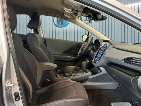 Certified 2025 Subaru Crosstrek 2.0i Premium image 6