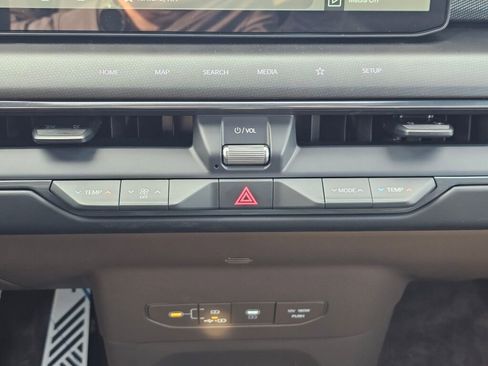 New 2026 Kia EV9 GT-Line image 17