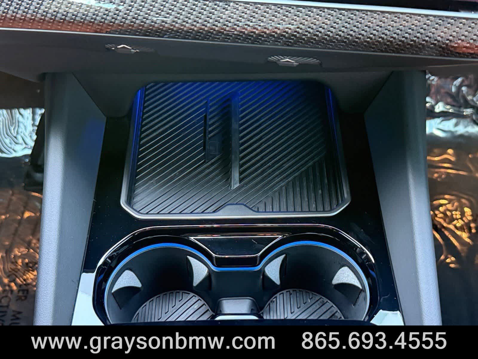 Used 2025 BMW M5 w/ Carbon Package AWD/4WD image 30