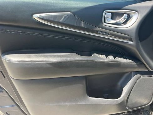 Used 2017 INFINITI QX60 Luxe w/ Premium Plus Package AWD/4WD image 11