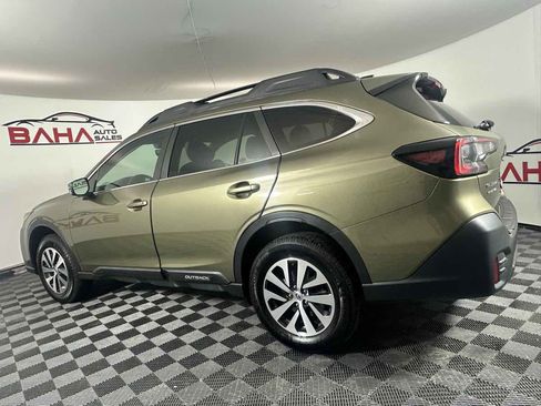 Used 2021 Subaru Outback Premium image 6