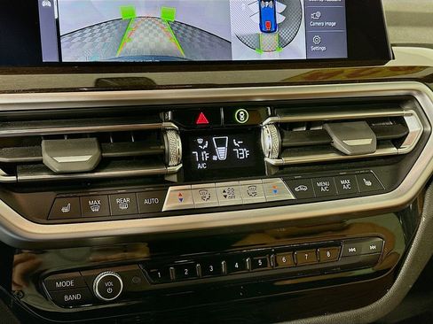 Used 2024 BMW X3 xDrive30i w/ Convenience Package image 21