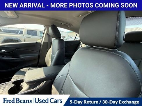 Used 2019 Chevrolet Volt Premier w/ Driver Confidence II Package FWD image 15