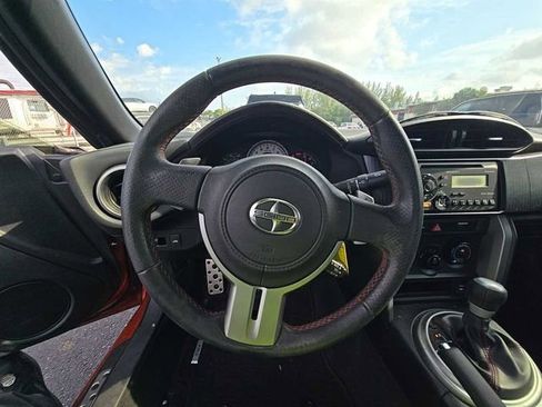 Used 2013 Scion FR-S RWD image 10