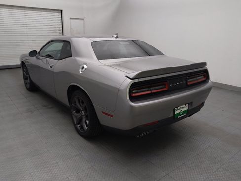 Used 2018 Dodge Challenger R/T Plus RWD image 5