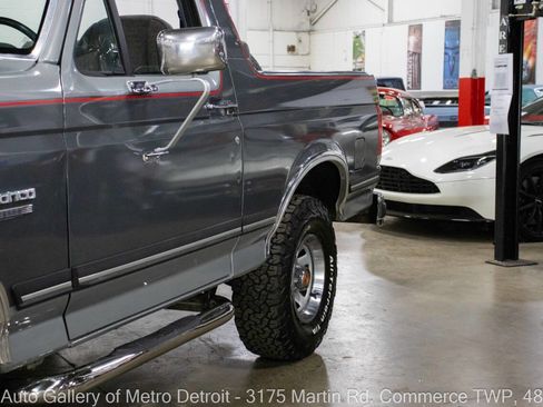 Used 1990 Ford Bronco image 22