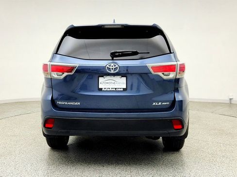 Used 2015 Toyota Highlander XLE AWD/4WD image 6