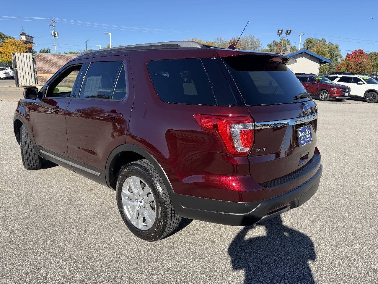 Used 2019 Ford Explorer XLT w/ Equipment Group 202A AWD/4WD image 5