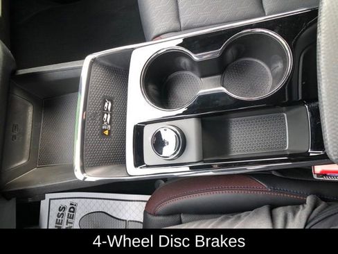 Used 2025 Chevrolet Equinox RS w/ Safety and Technology Package image 21