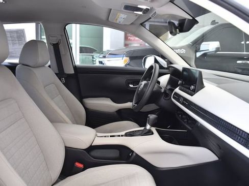 Used 2023 Honda HR-V LX image 24