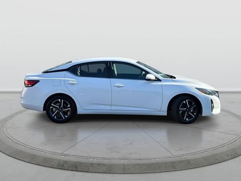 Certified 2024 Nissan Sentra SV FWD image 3