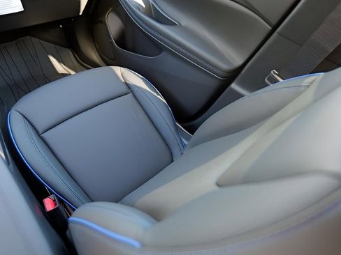 New 2026 Buick Encore GX Sport Touring w/ Advanced Technology Package image 27