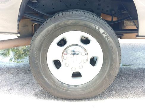 Used 2011 Ford F350 XLT w/ Camper Pkg AWD/4WD image 28